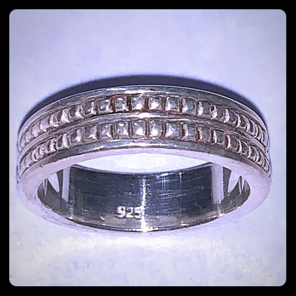 Silver 925 beaded/band ring size 8
